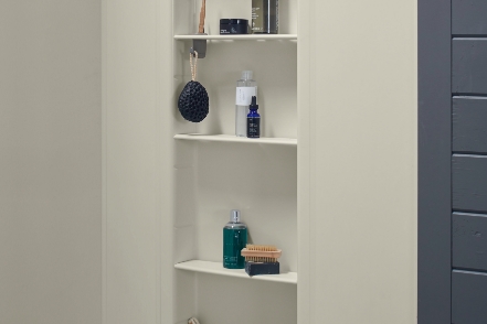 side view of shower locker